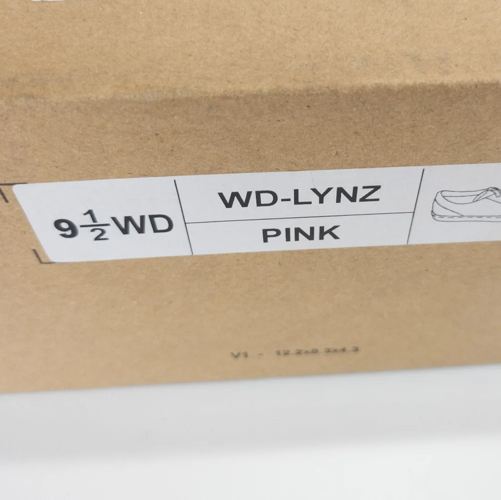 Journee Collection Lynz WIDE Sneakers Pink -9.5W - Picture 9 of 9